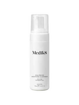 Ніжна пінка з хлорофілом для очищення чутливої шкіри Medik8 Calmwise Soothing Cleanser Foam, 150 мл